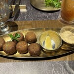 カールヴァーン トウキョウ - 