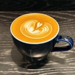 THE CITY BAKERY Minamoa 히로시마 - カフェラテ