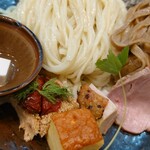 飯田商店 - クリスマス仕様(ドライトマトとフェンネル)。