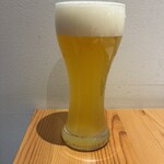 さかづき Brewing - 月の盃ヴァイツェン(南ドイツ発祥の伝統的なビアスタイル5.5%/10B.U.) 700円