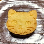 御菓子処 俵屋 - 塩あんバター猫のクッキーサンド