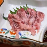 浜料理 侍 - 馬刺し