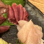 やきとり水菜月 - 綺麗で艶々しています。