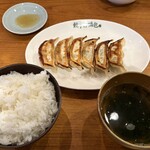 餃子の福包 新宿店 - 