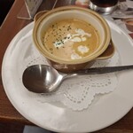 ロイヤルホスト - オマール海老のクリームスープ（ビスク）です。