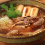 おおもり - 「鴨南蛮」1,700円　鴨に合わせて少し甘汁になり、鴨の脂が染み渡り風味豊かな味わいに