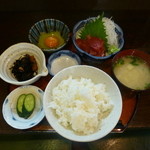 Hana - お刺身定食