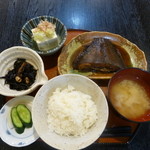 Hana - 煮魚定食