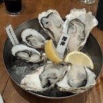 新宿 オイスターズインク - 生牡蠣