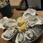 新宿 オイスターズインク - 生牡蠣