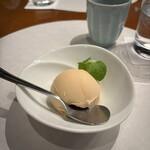 松阪牛炭火焼肉 東海亭 - 