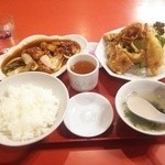 中国料理・北京楼 - 中華Ｂ定食1200円 す豚 唐揚 春巻 えび天 サラダ ご飯 スープ 漬物