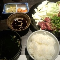 焼肉・しゃぶしゃぶ たちばな ヒルトンプラザイースト店 - 