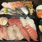回転寿司みさき - 料理写真: