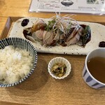 旬彩食堂　三粒に種 - 