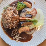 Bistro Cafe Tetsuya＋Mia madre - 猪100%ハンバーグ