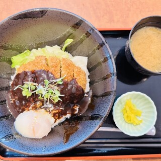 吉備サービスエリア下り線フードコート_1