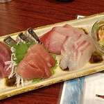 大衆オキナワ酒場ゆうじゅ亭 - 