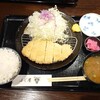 ふじ屋 - ロースかつランチ_1100円　配膳時の画像