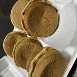 あじまん - 料理写真:回転焼