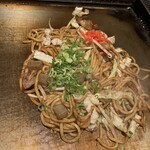 源氏本店 - すじコン焼きそば