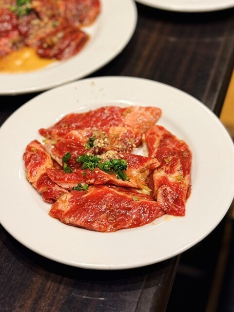 焼肉・海鮮 山水苑 浜町本店 （ヤキニク・カイセン・サンスイエン