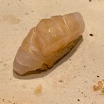 すしやのたい悟 - 九絵昆布〆さんでーす。