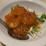 香港飲茶専門店 香港大飯店 - エビチリ