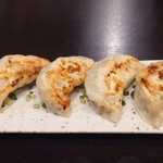 口福中華 奇創天外 - 特製焼き餃子800円