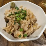 博多うどん酒場イチカバチカ - やわらかくて食べやすい酢モツ