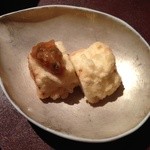 天ぷら 元吉 - Ｈ26.12 マコモダケ 左は下仁田葱を使用した葱味噌を乗せて