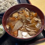 ほうとう蔵 歩成 - 醤油ベースのけんちん汁風つけ汁！