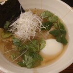 蕎麦の実 - 鶏・かつおWスープそば(温)