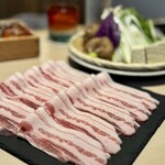 アグーしゃぶしゃぶ 神まえ - 神まえアグーしゃぶしゃぶセット（1人前5,500円税込）