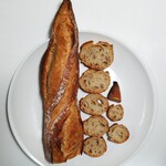 BLUE POPPY Bakery - バゲット 断面