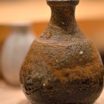 玉薤（さけ）のある櫃臺（かうんた）