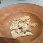 PASTAIONE OKINAWA - 自家製サルシッチャと栗のガルガネッリ