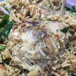 LAILY - 米の中から骨付きチキン