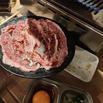 大衆焼肉&サムギョプサル酒場 ゴールデンミート - 