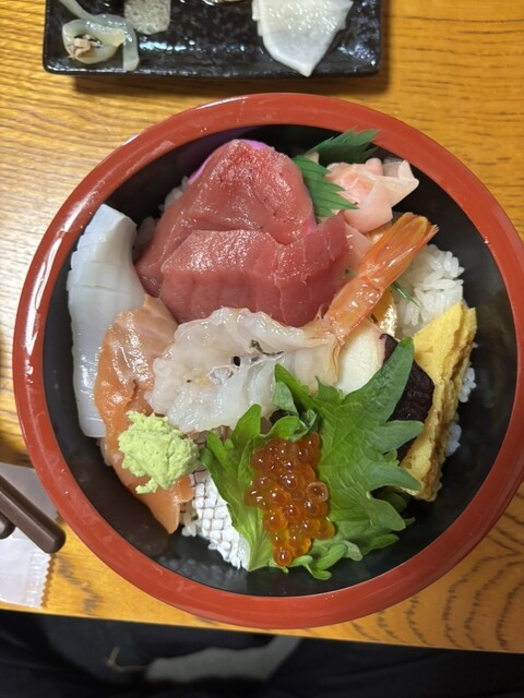 武鮨（タケズシ） 南福島の本格寿司店 &ndash; 鮮度と職人技が光る