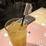 ディック・ブルーナ テーブル - 