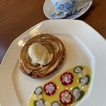 サロン・ド・テ ロザージュ - 