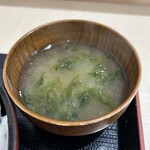 海鮮食堂 さばや - 青さのお味噌汁。