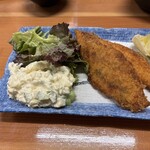魚まさ - 白身魚のフライと自家製タルタルソース