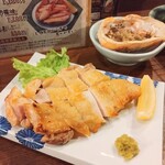 居酒屋 くさち - 知床鶏もも塩焼き
