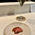 フレンチ肉割烹 頷 - 