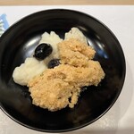 うを徳 - スケトウダラ鱈子と牡蠣のムース、牛乳で炊いた男爵芋と丹波黒豆煮