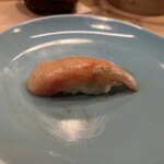 うを徳 - カンパチのにぎり