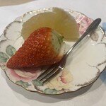 うを徳 - アイベリー（いちご）、文旦（みかん）