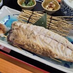 海鮮小屋 鱗 - サバ焼き